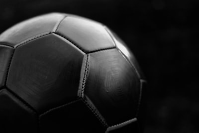 ترتيب هدافي الدوري الإنجليزي اليوممن يتصدر القائمة؟