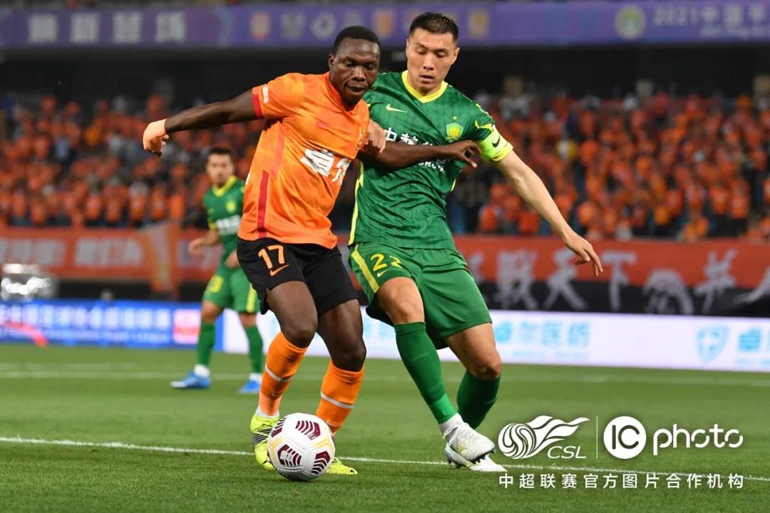 مشاهدة مباراة ليفربول بث مباشر اليوم على يوتيوب مجاناً
