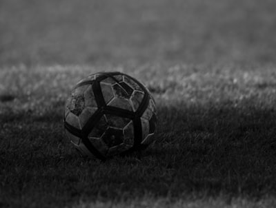 بيراميدز والزمالك في كأس مصرصراع الأضداد وملحمة الكرة المصرية